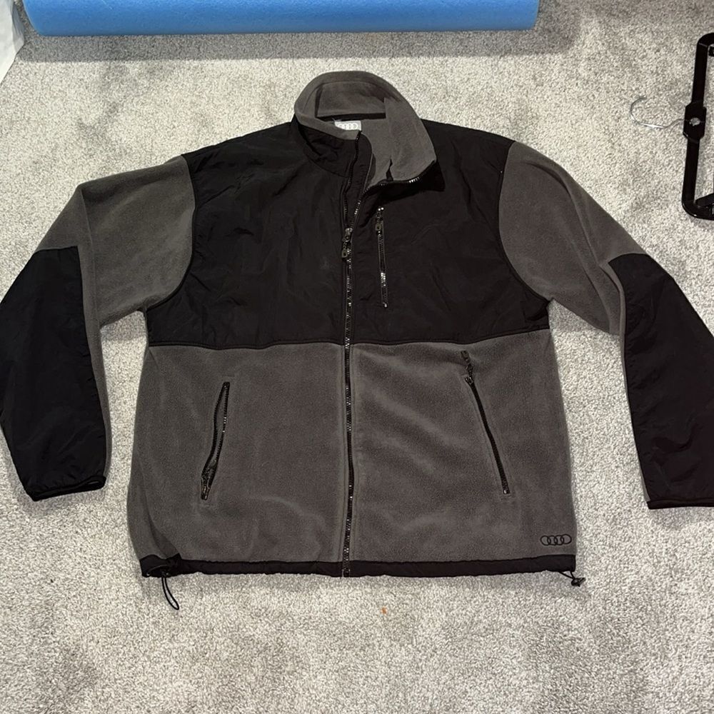 Gray Black Audi Logo OEM Denali Style Men’s Winter Fleece Jacket L Quattro A8 A6